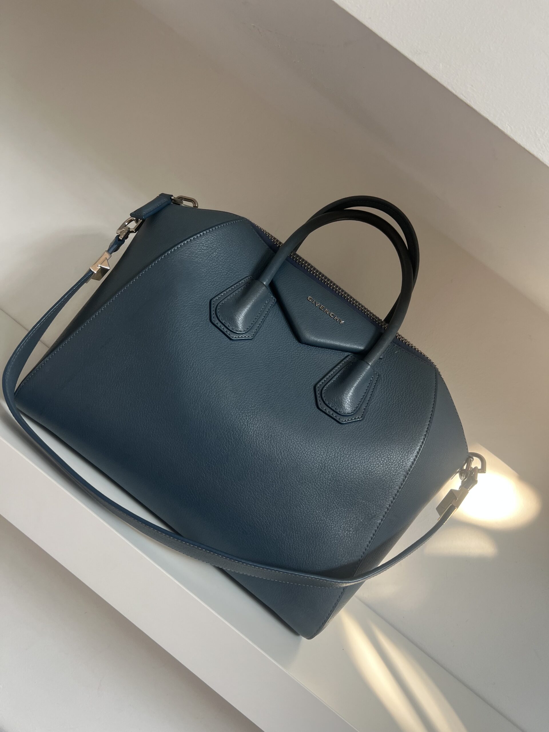 BORSA ANTIGONA MEDIA GIVENCHY