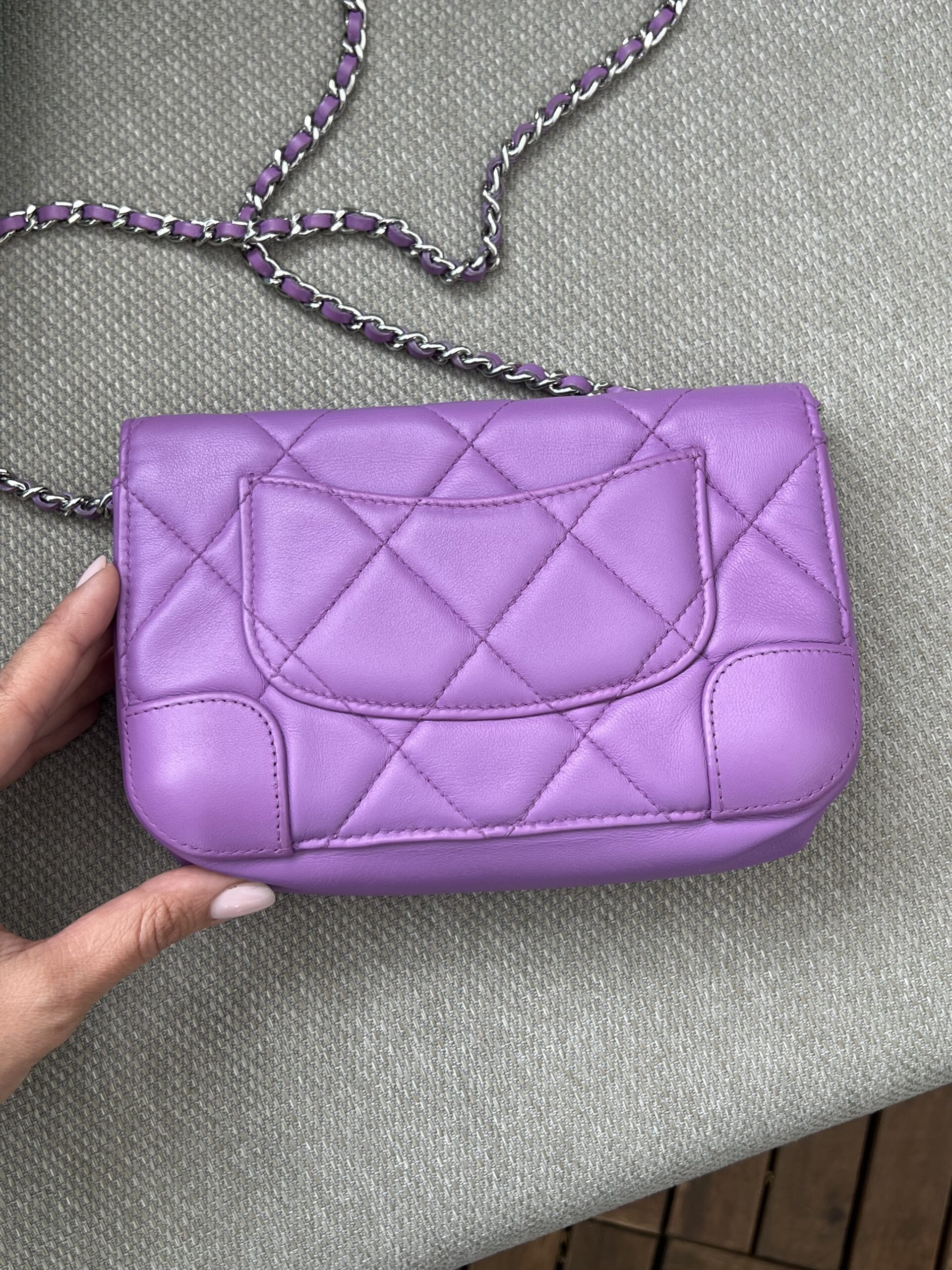 WOC IN PELLE CHANEL
