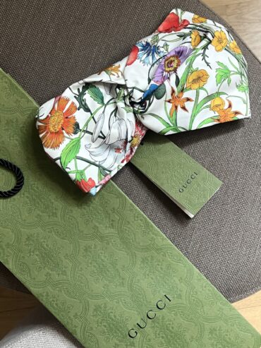 FASCIA PER CAPELLI GUCCI - accessorio di lusso second hand