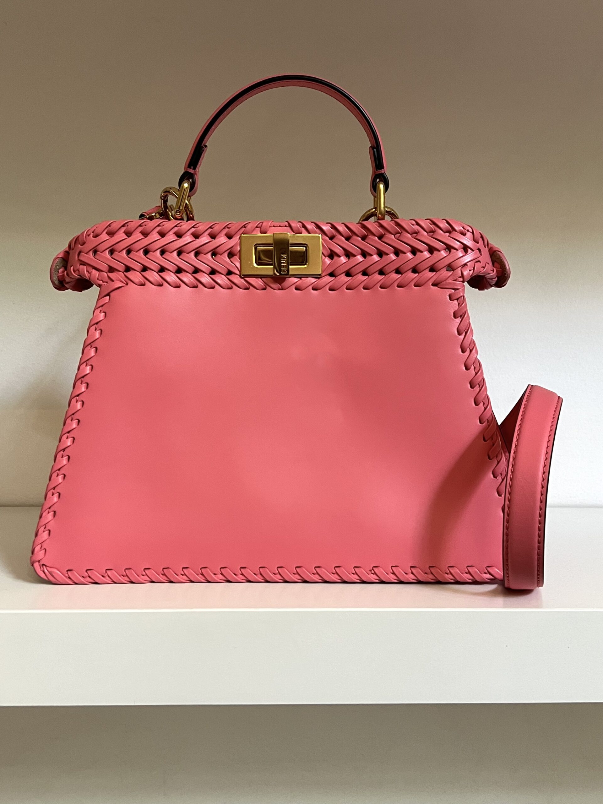 BORSA PEEKABOO ISEEU SMALL FENDI