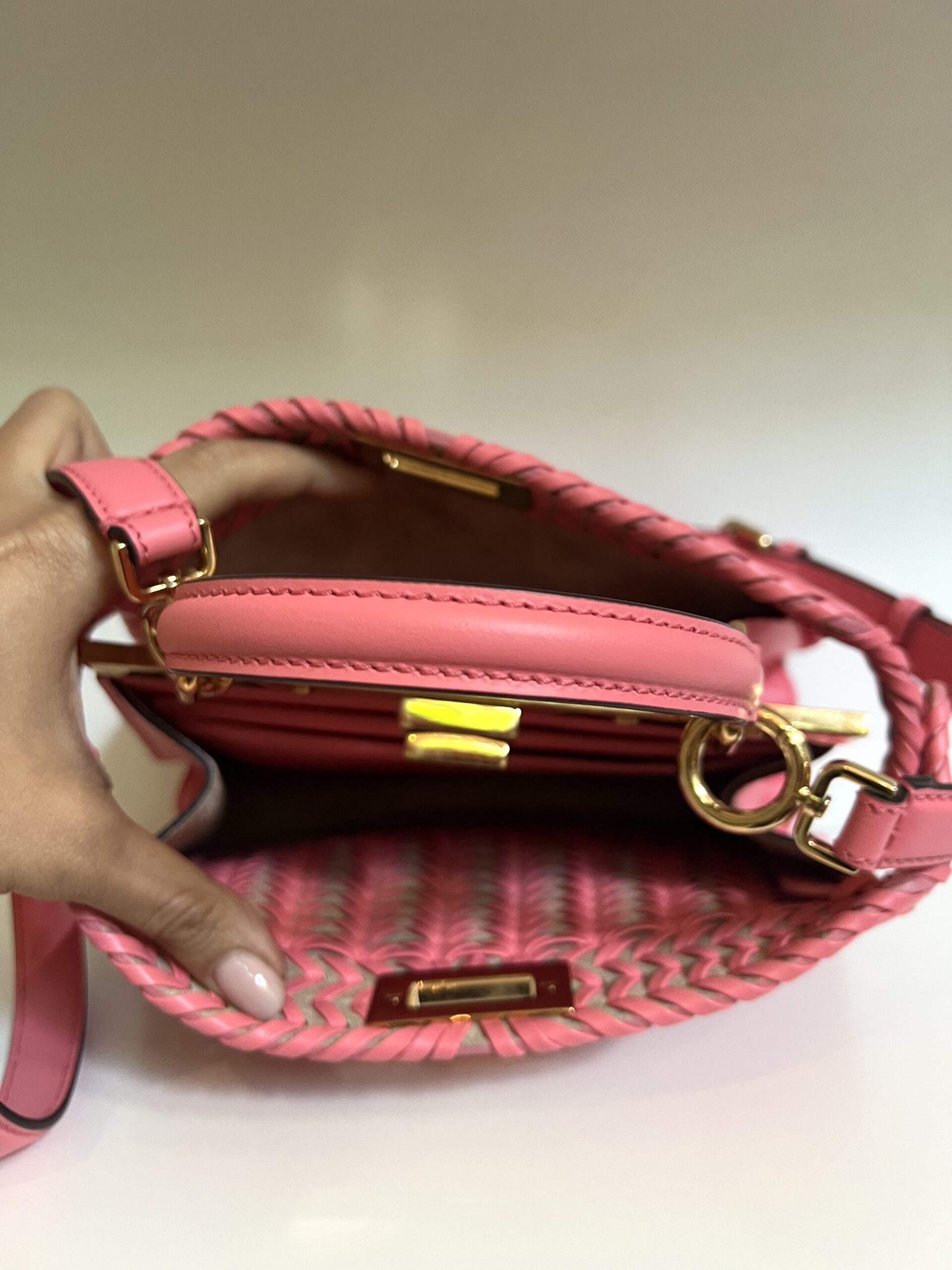 BORSA PEEKABOO ISEEU SMALL FENDI