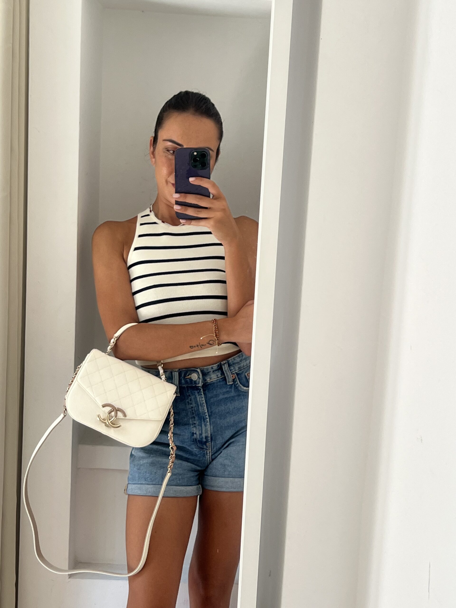 BORSA CON MANICO IN PELLE CHANEL