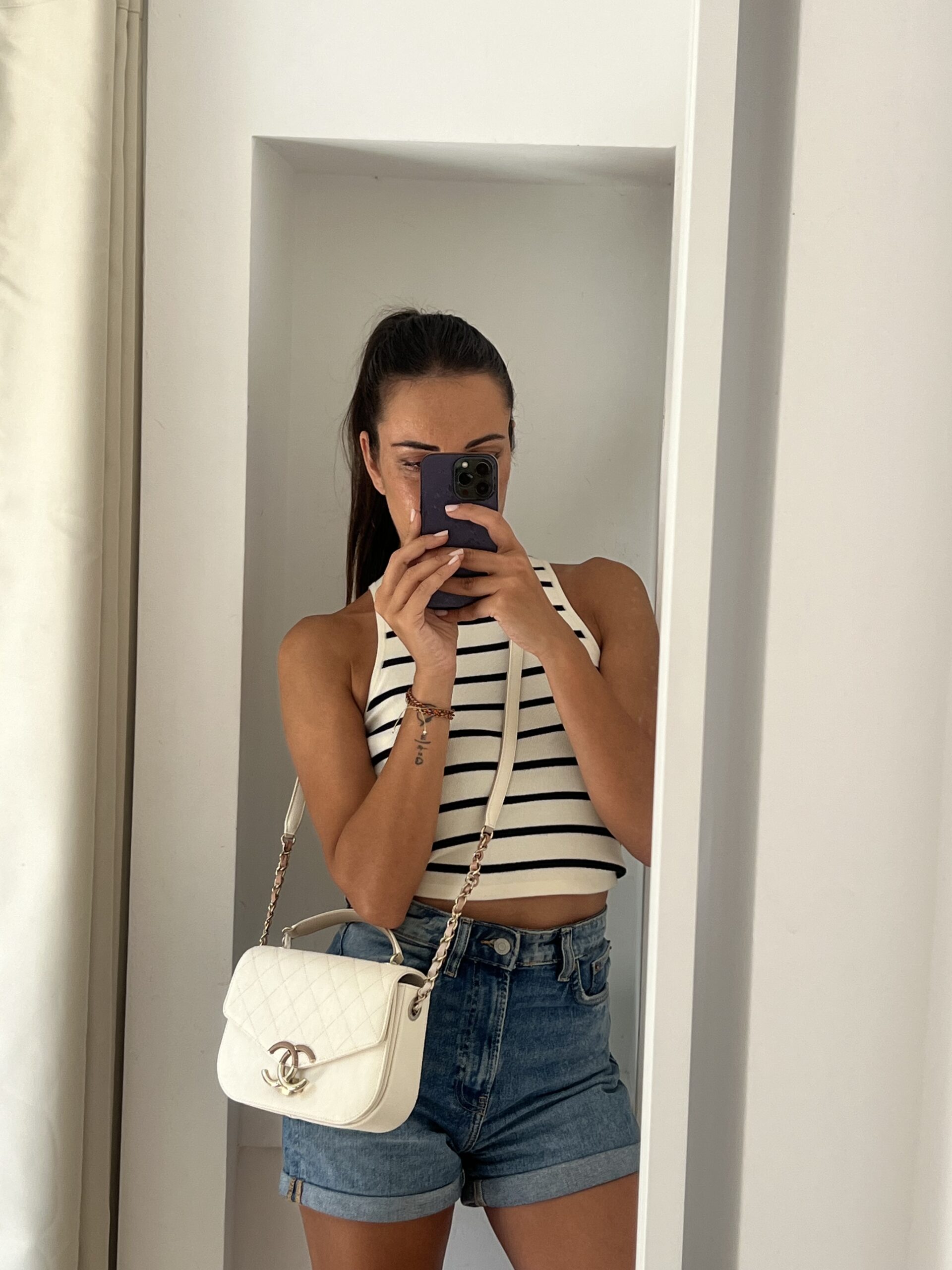 BORSA CON MANICO IN PELLE CHANEL