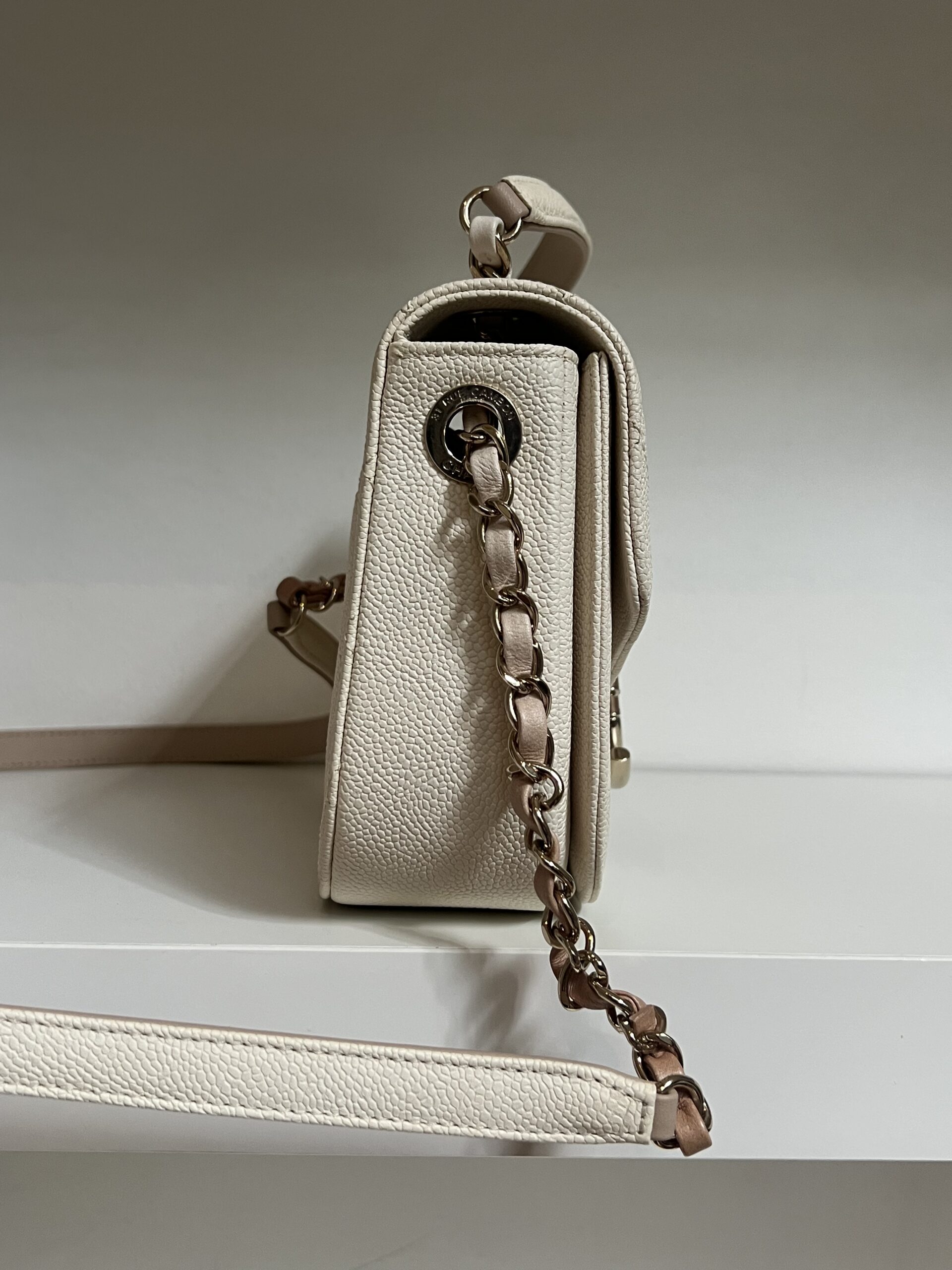 BORSA CON MANICO IN PELLE CHANEL