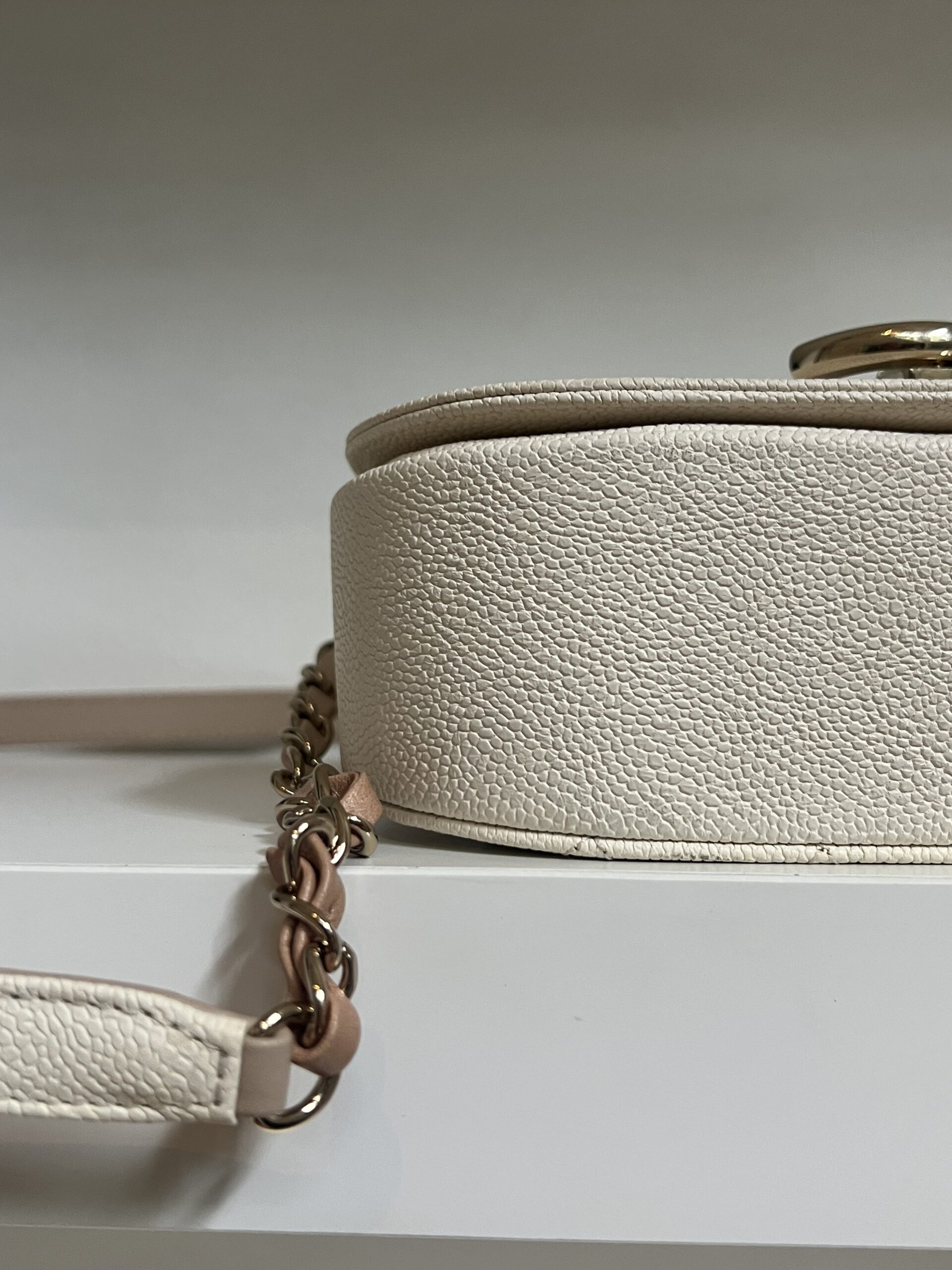 BORSA CON MANICO IN PELLE CHANEL