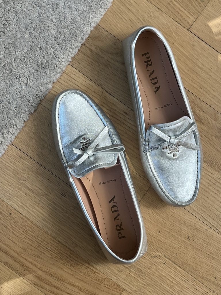 MOCASSINI IN PELLE PRADA