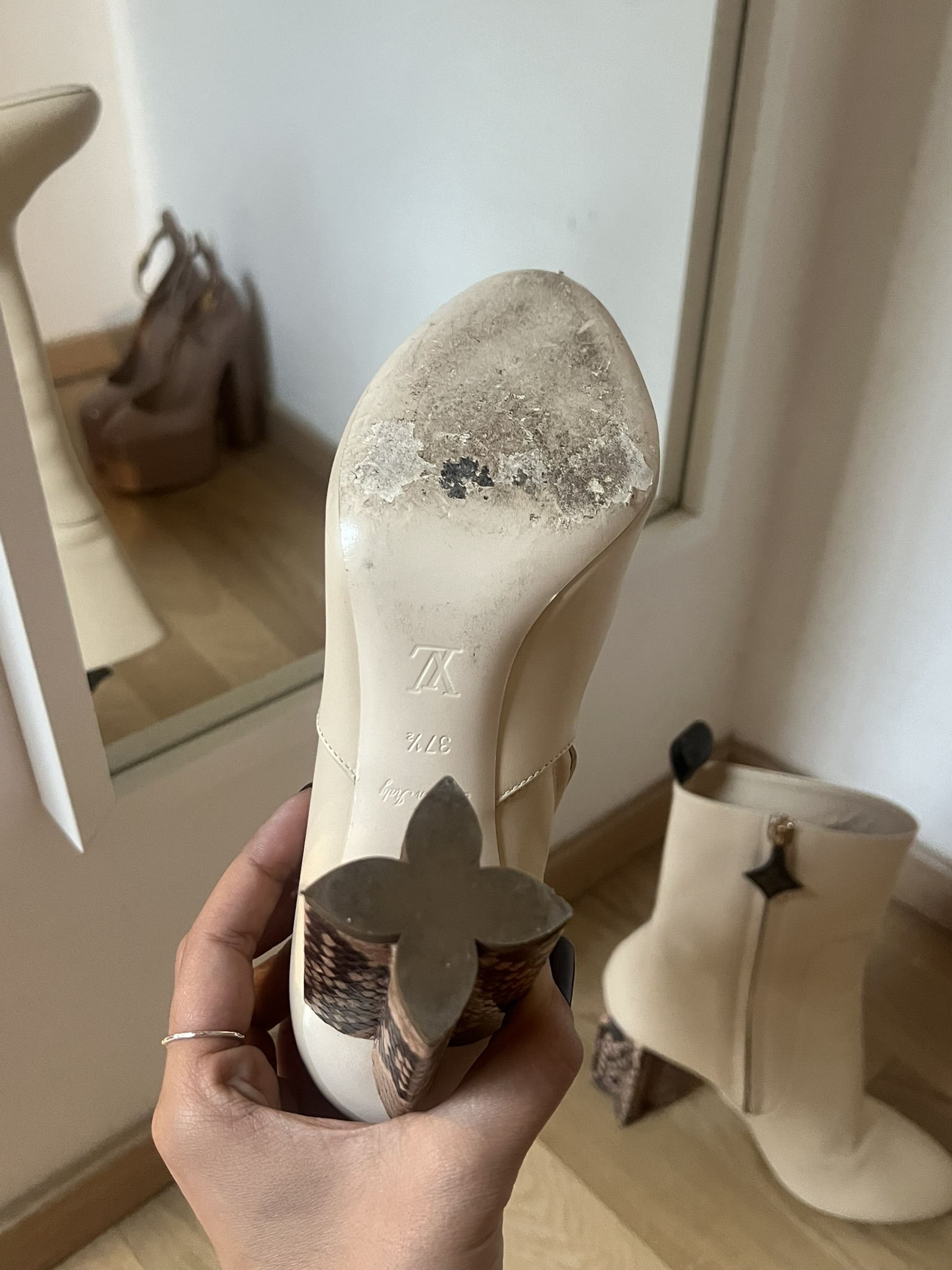 STIVALETTI SILHOUETTE LOUIS VUITTON