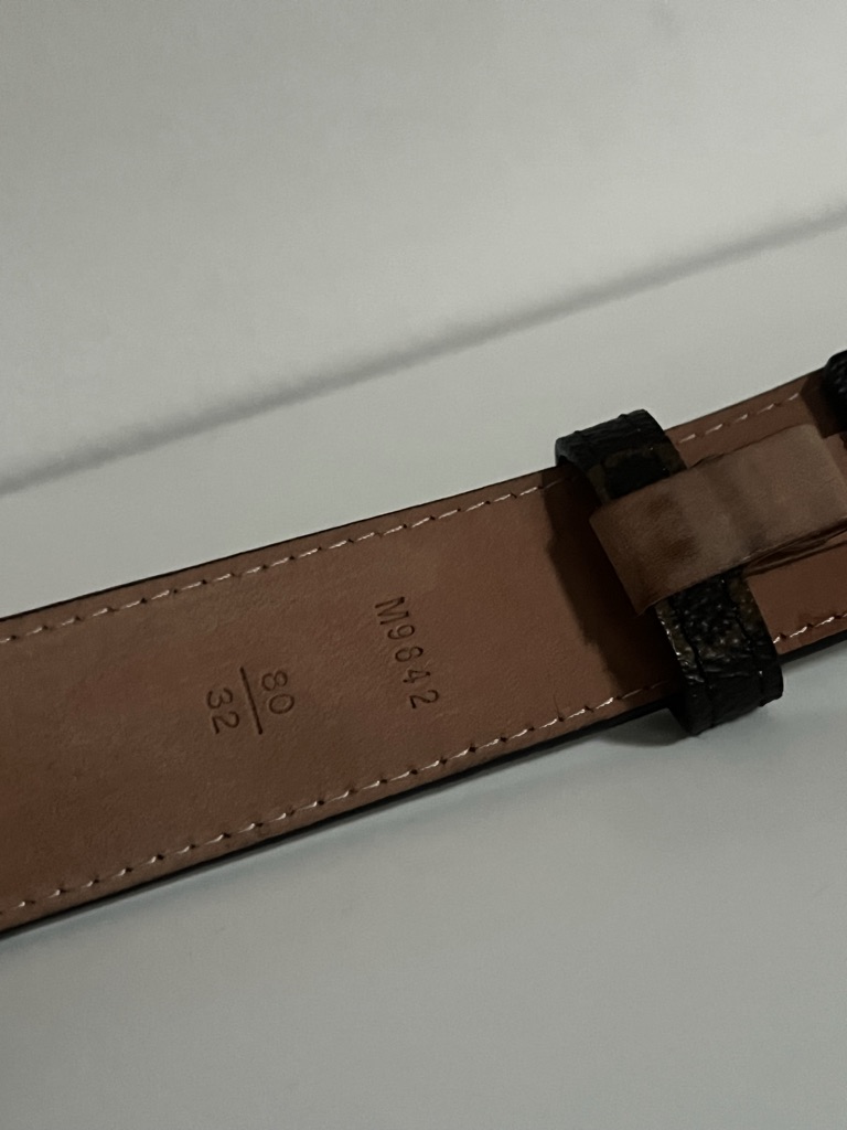 CINTURA MONOGRAM CON FIBBIA LOUIS VUITTON