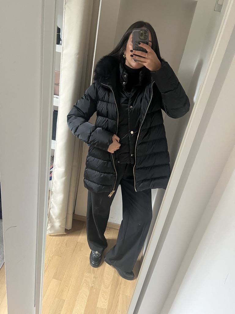 PIUMINO CON CAPPUCCIO HERNO