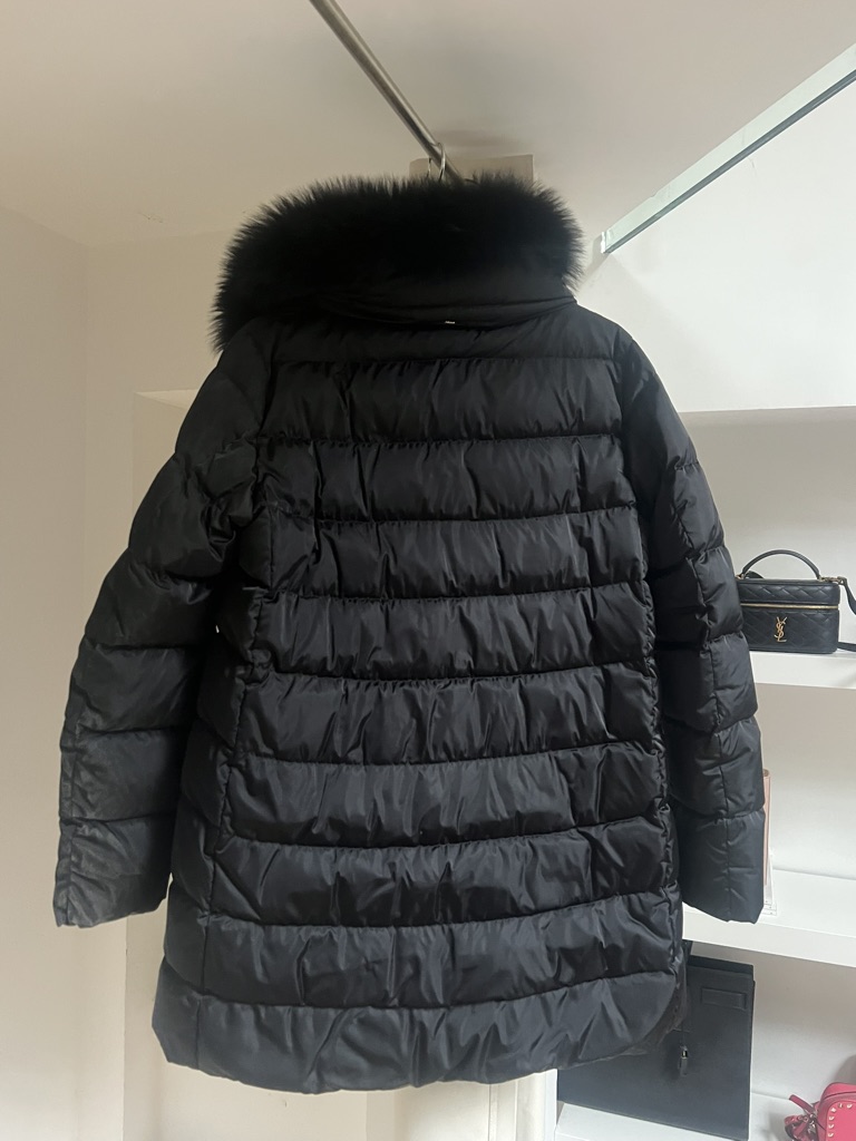 PIUMINO CON CAPPUCCIO HERNO