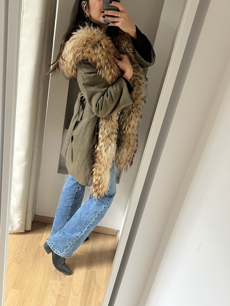 PARKA CON PELO AVADORE