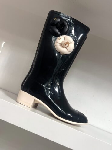 SATIVALI DA PIOGGIA CHANEL - scarpe di lusso second hand