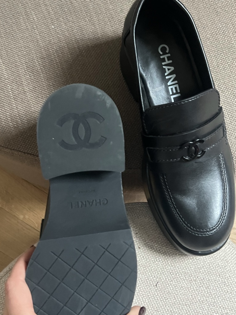 MOCASSINI IN PELLE CHANEL