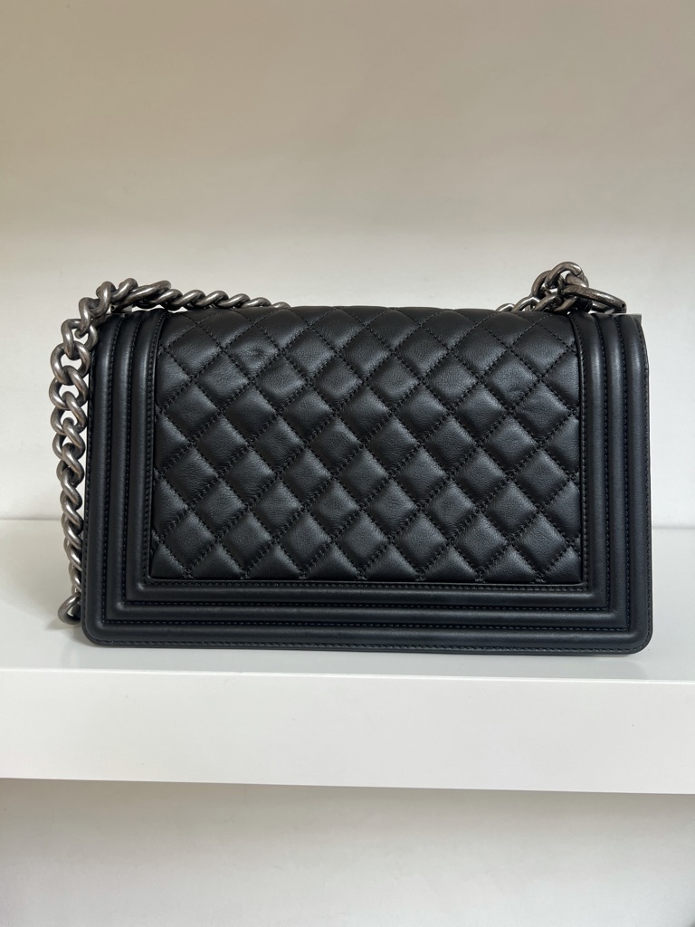 BORSA BOY MEDIA IN PELLE CHANEL