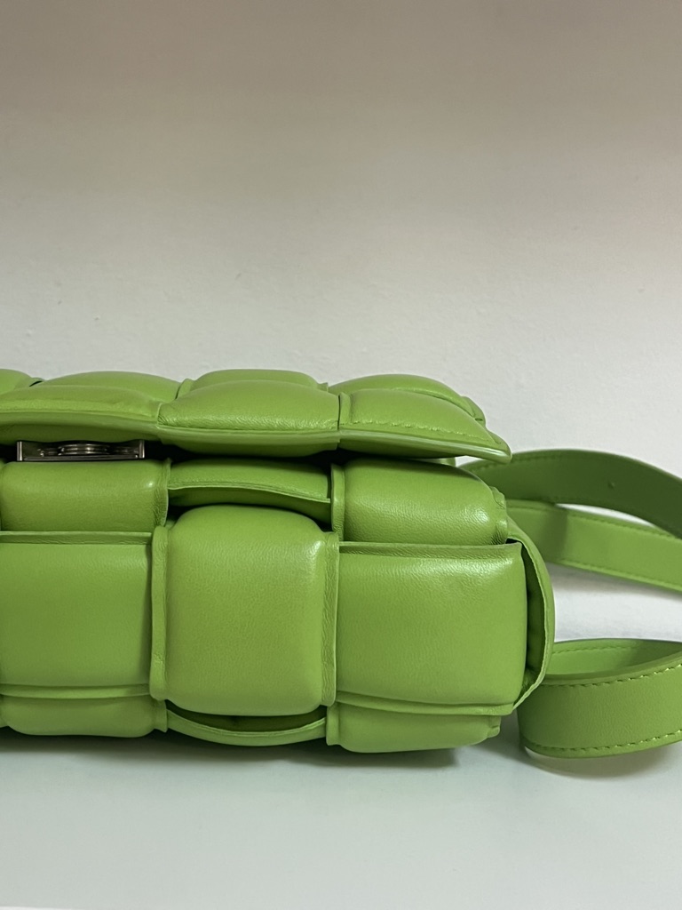 BORSA PADDED CASSETTE BOTTEGA VENETA