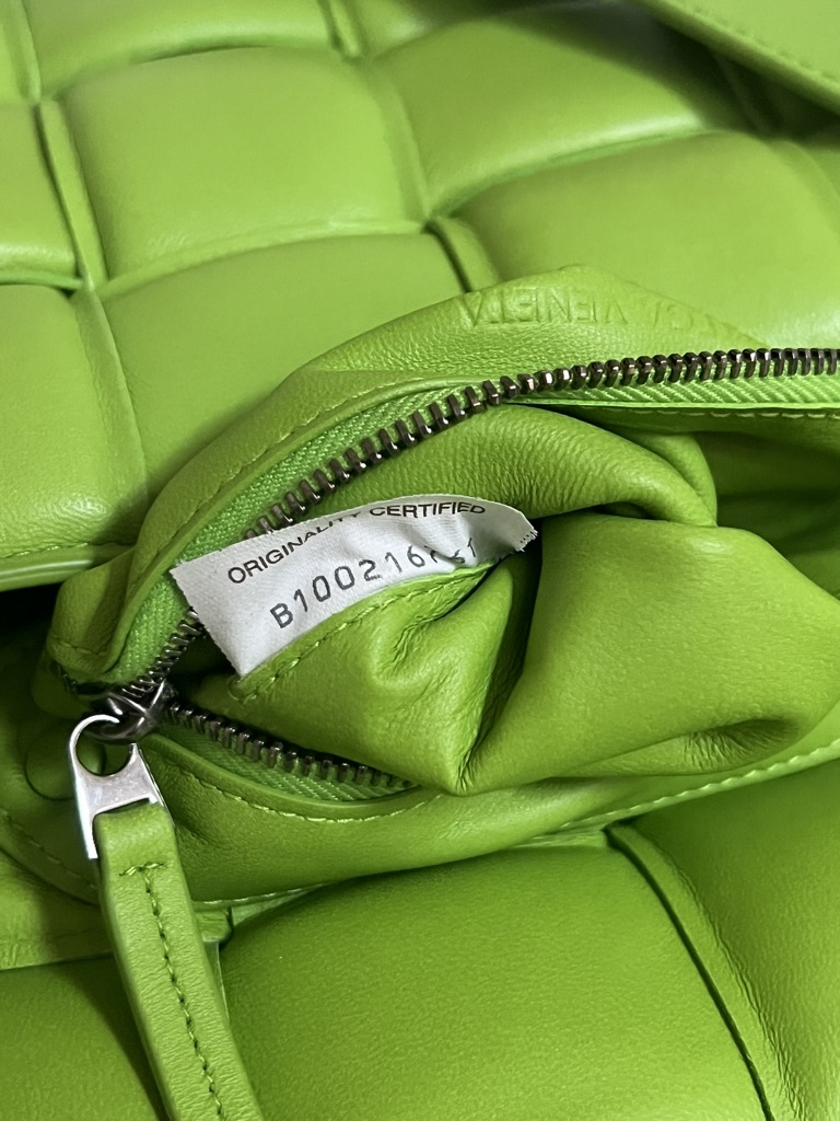 BORSA PADDED CASSETTE BOTTEGA VENETA