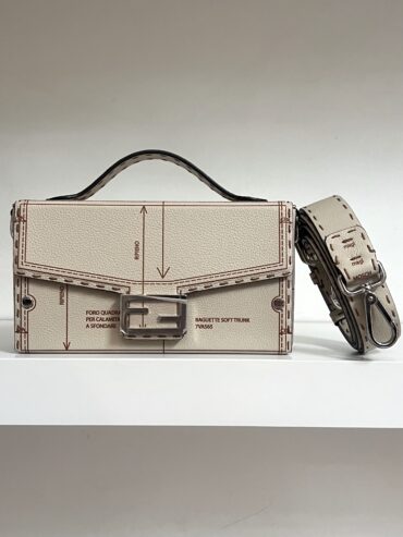 BORSA BAGUETTE SOFT TRUNK FENDI