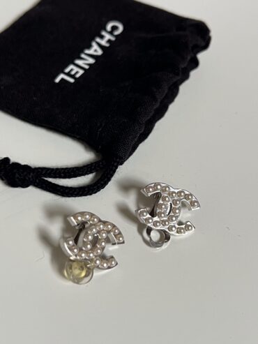 ORECCHINI CC PERLE CHANEL