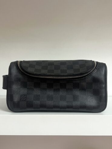 TROUSSE TOILETTE LOUIS VUITTON