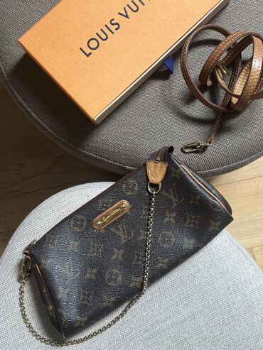POCHETTE EVA LOUIS VUITTON