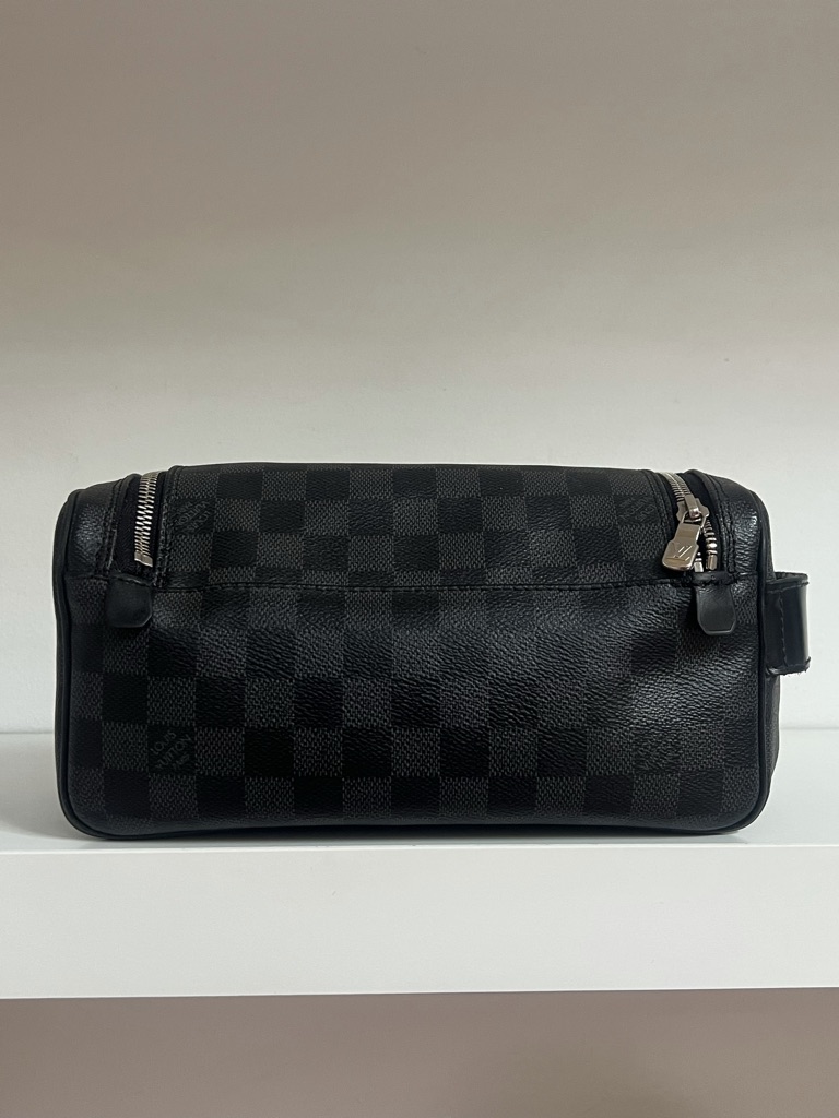 TROUSSE TOILETTE LOUIS VUITTON