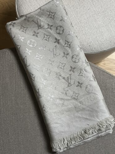 SCIALLE MONOGRAM CLASSIC LOUIS VUITTON