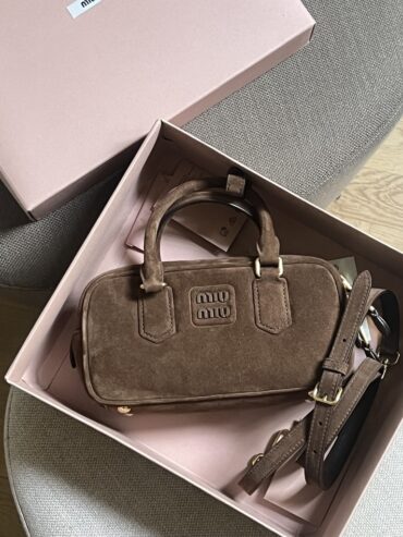 BORSA ARCADIE REGULAR MIU MIU