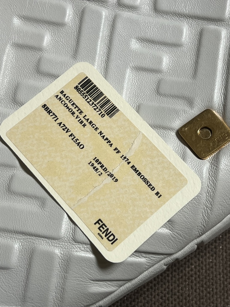 BORSA BAGUETTE FENDI