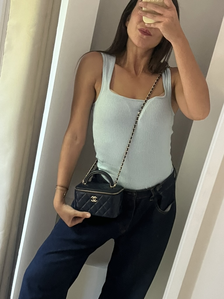 VANITY CON MANICO CHANEL