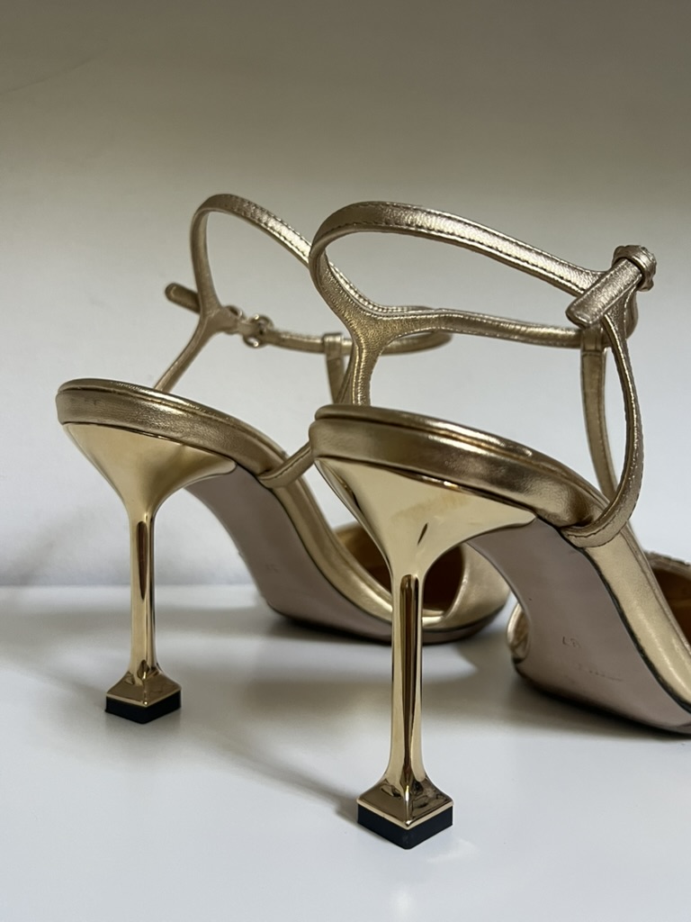 DECOLLETE MIU MIU