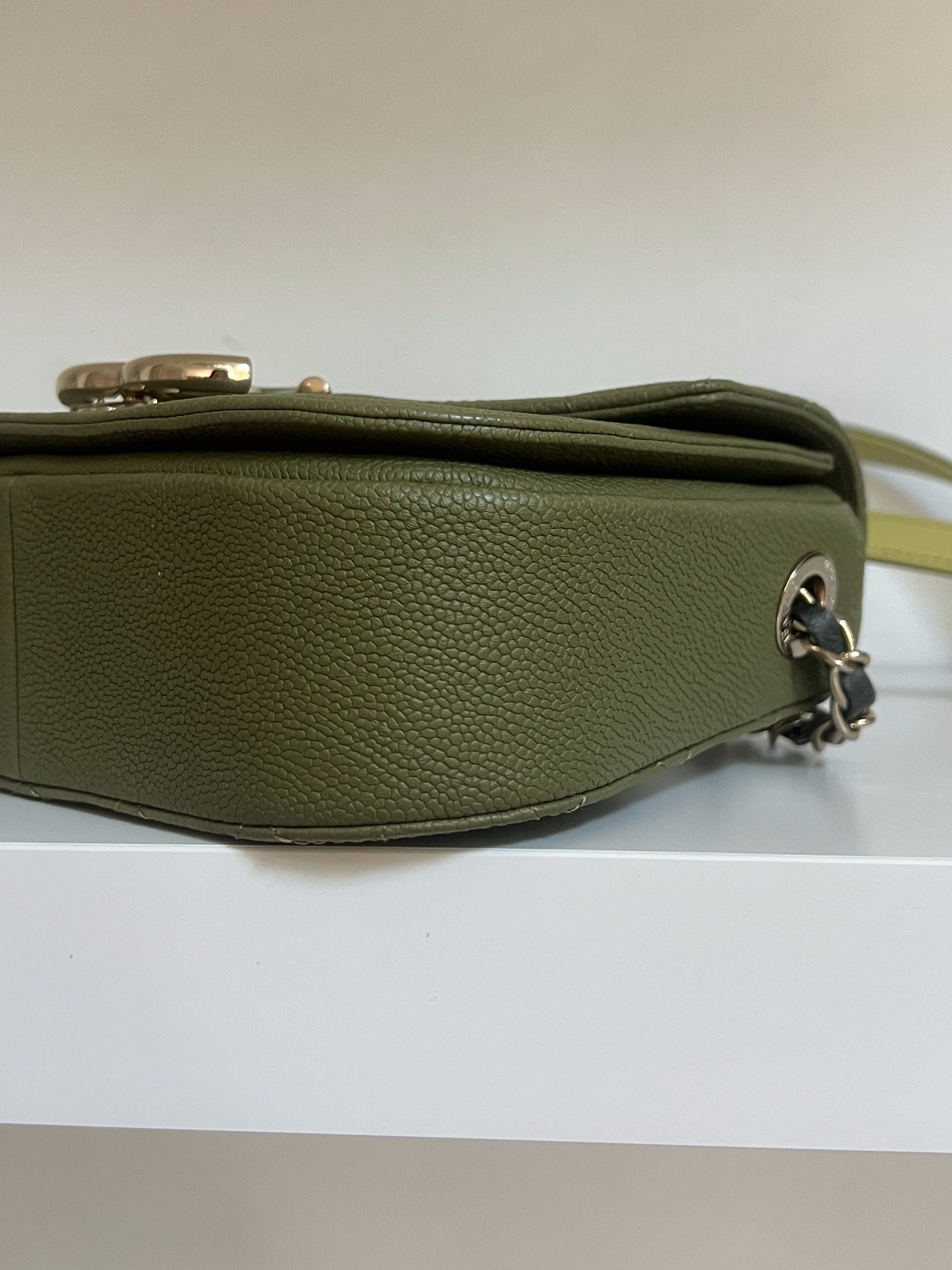 BORSA CON MANICO CHANEL