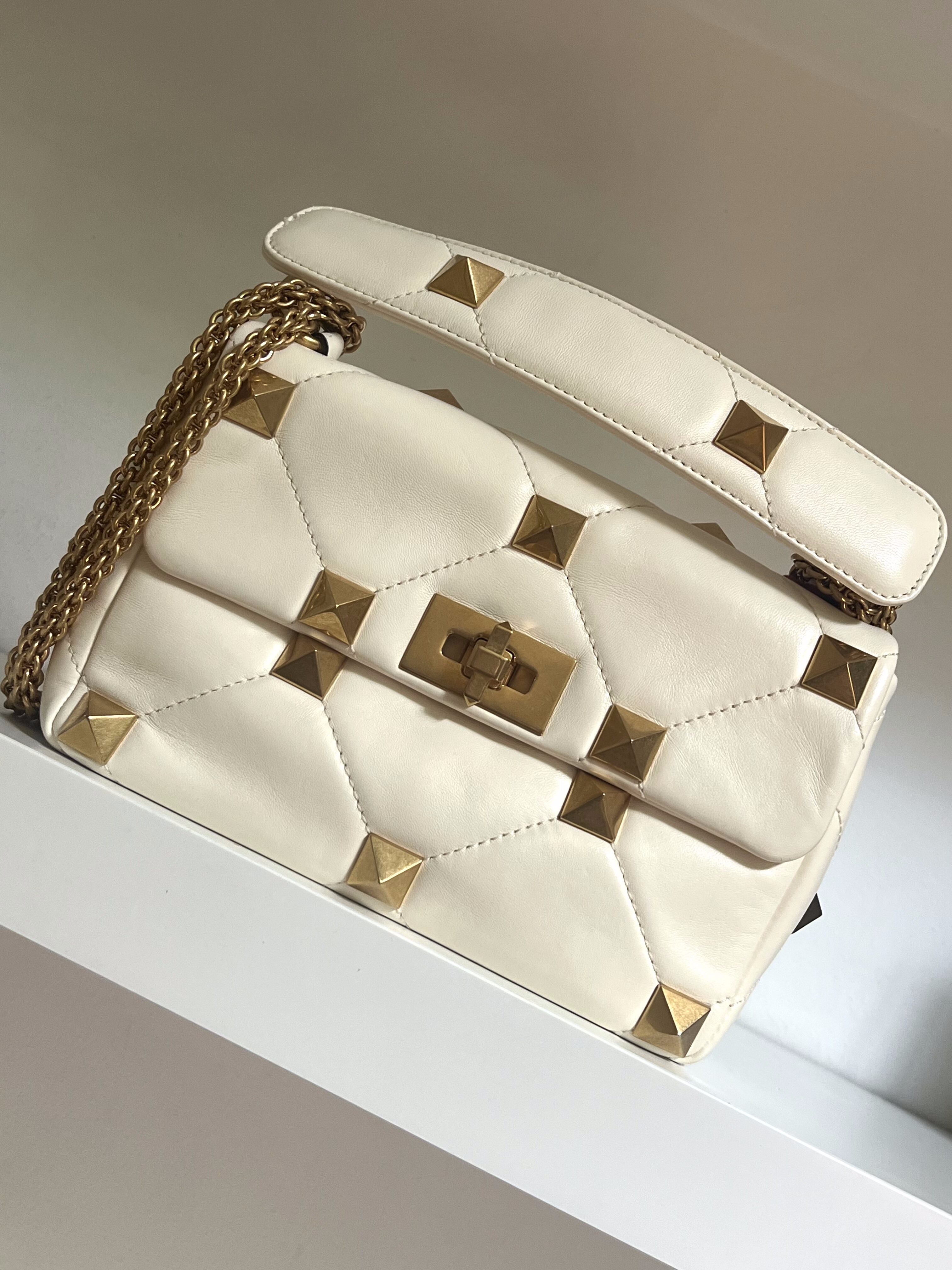 BORSA A SPALLA ROMAN STUD VALENTINO