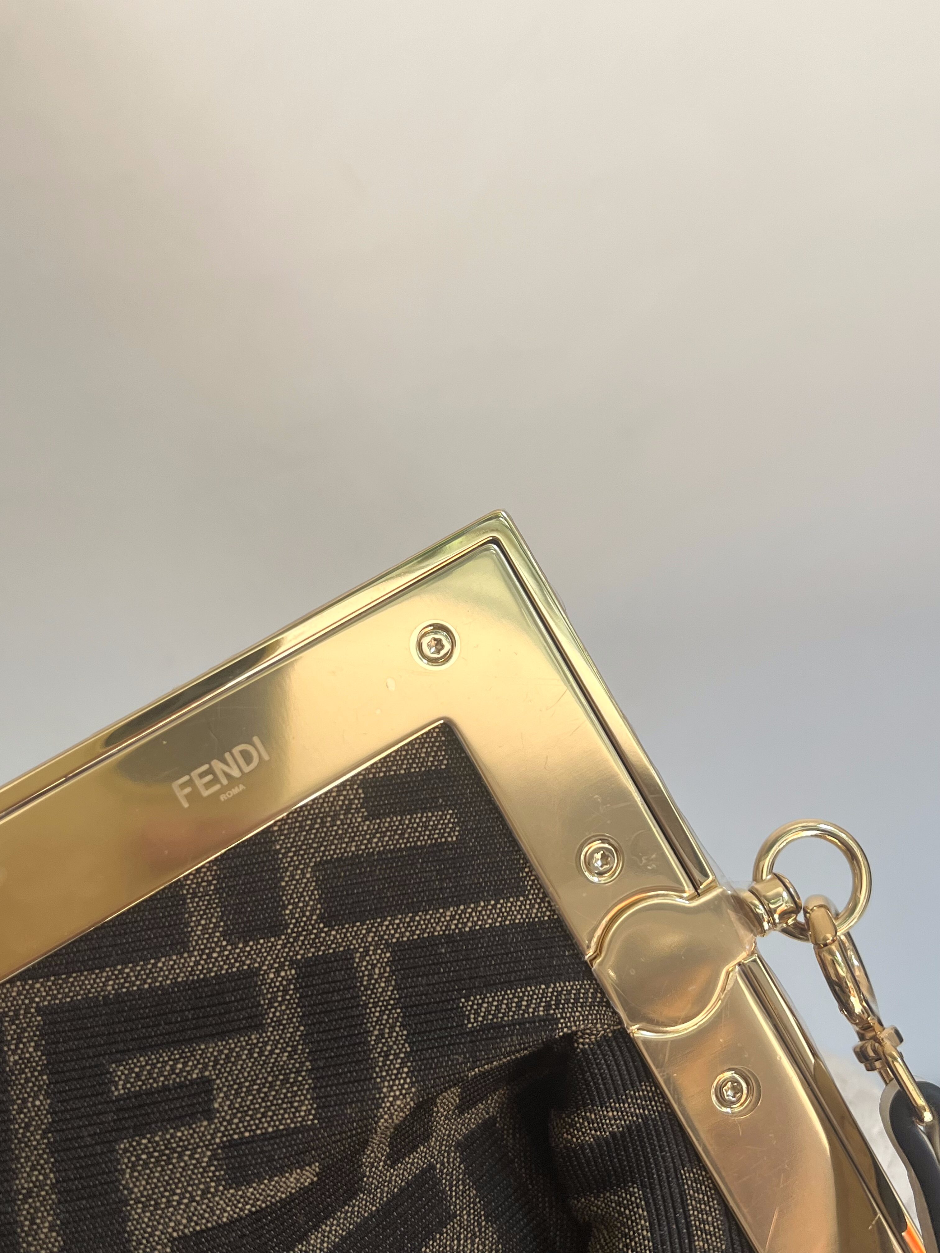 BORSA FIRST PICCOLA FENDI