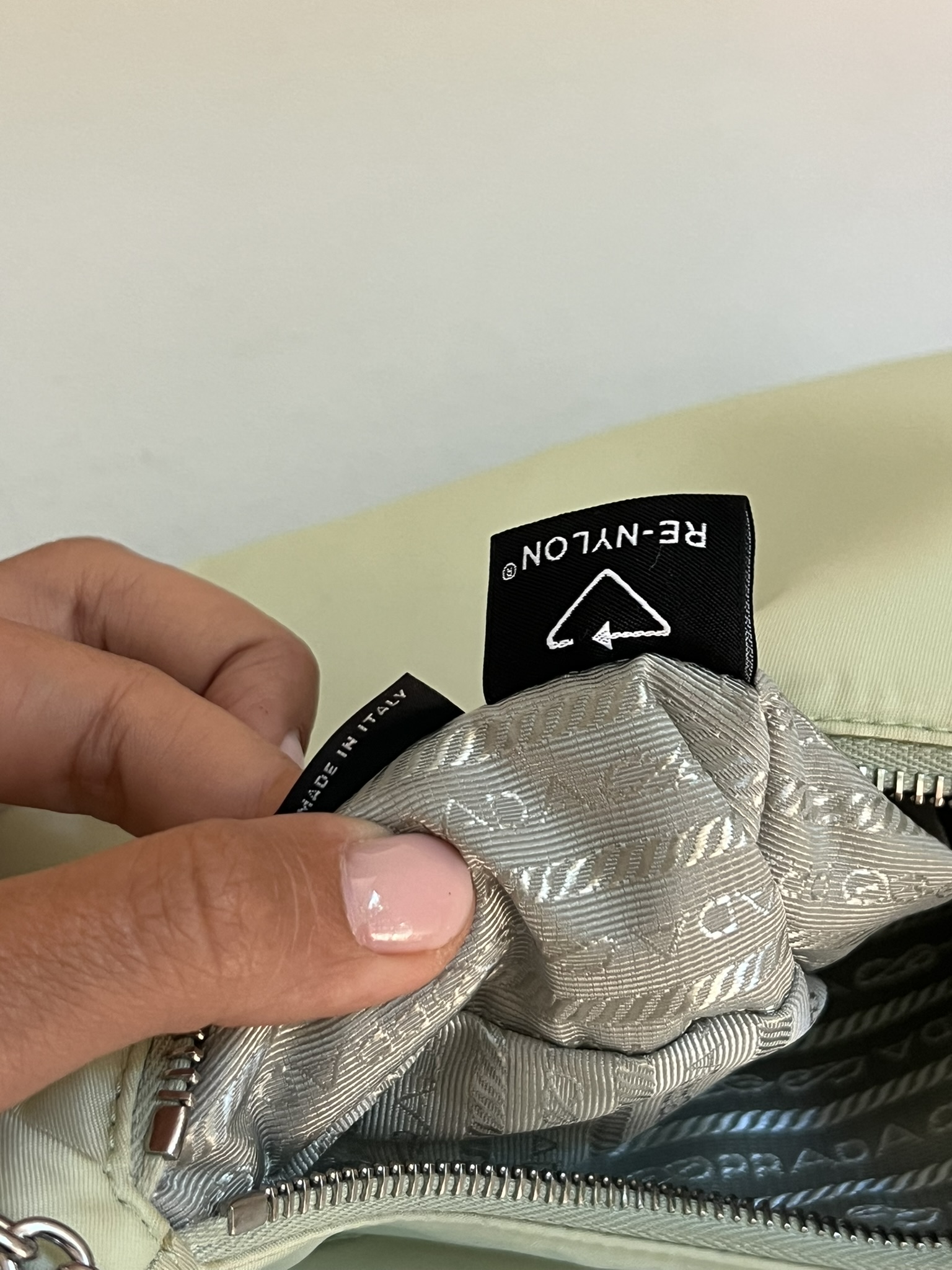 BORSA RE-EDITION 2005 PRADA