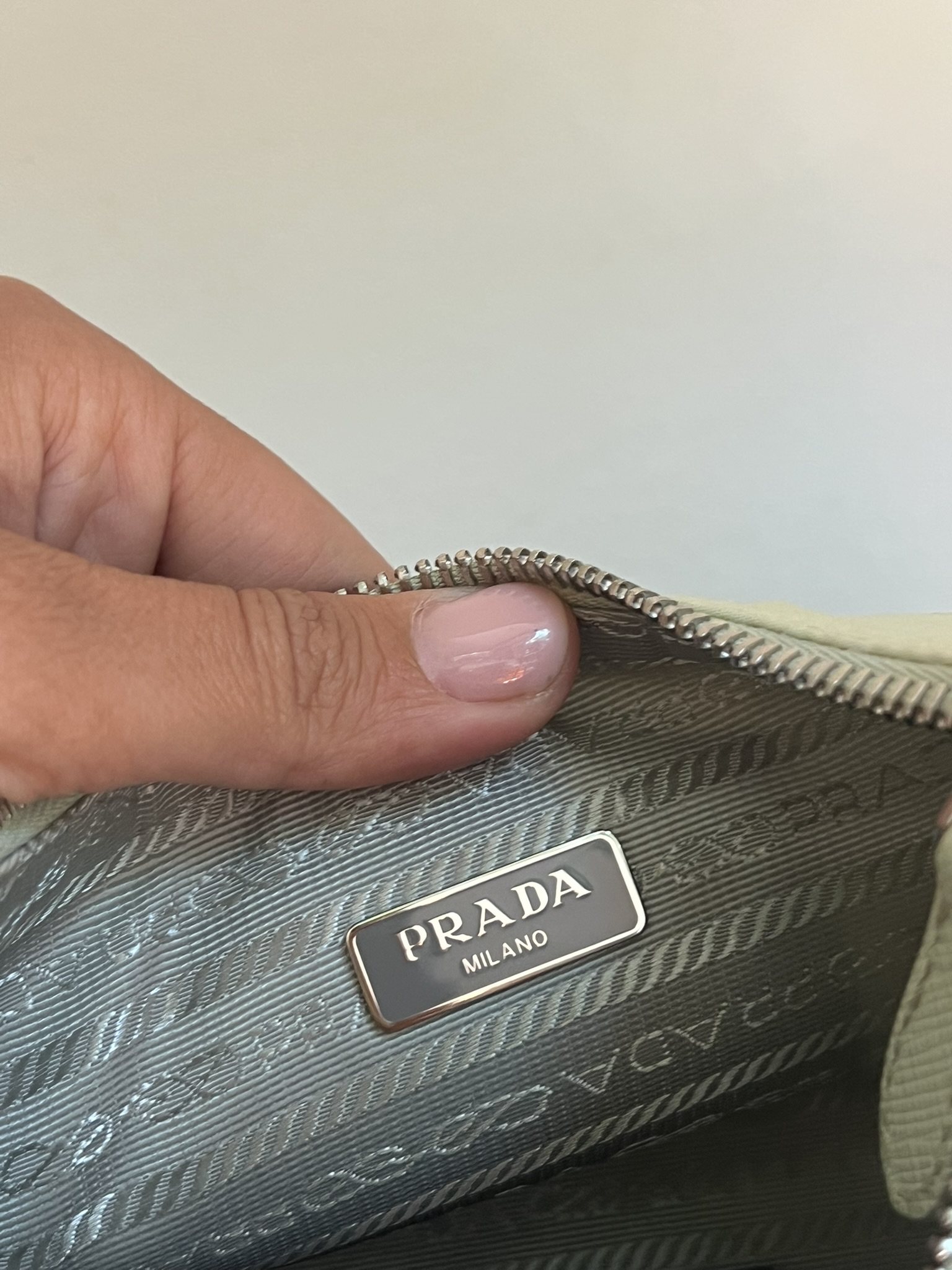 BORSA RE-EDITION 2005 PRADA