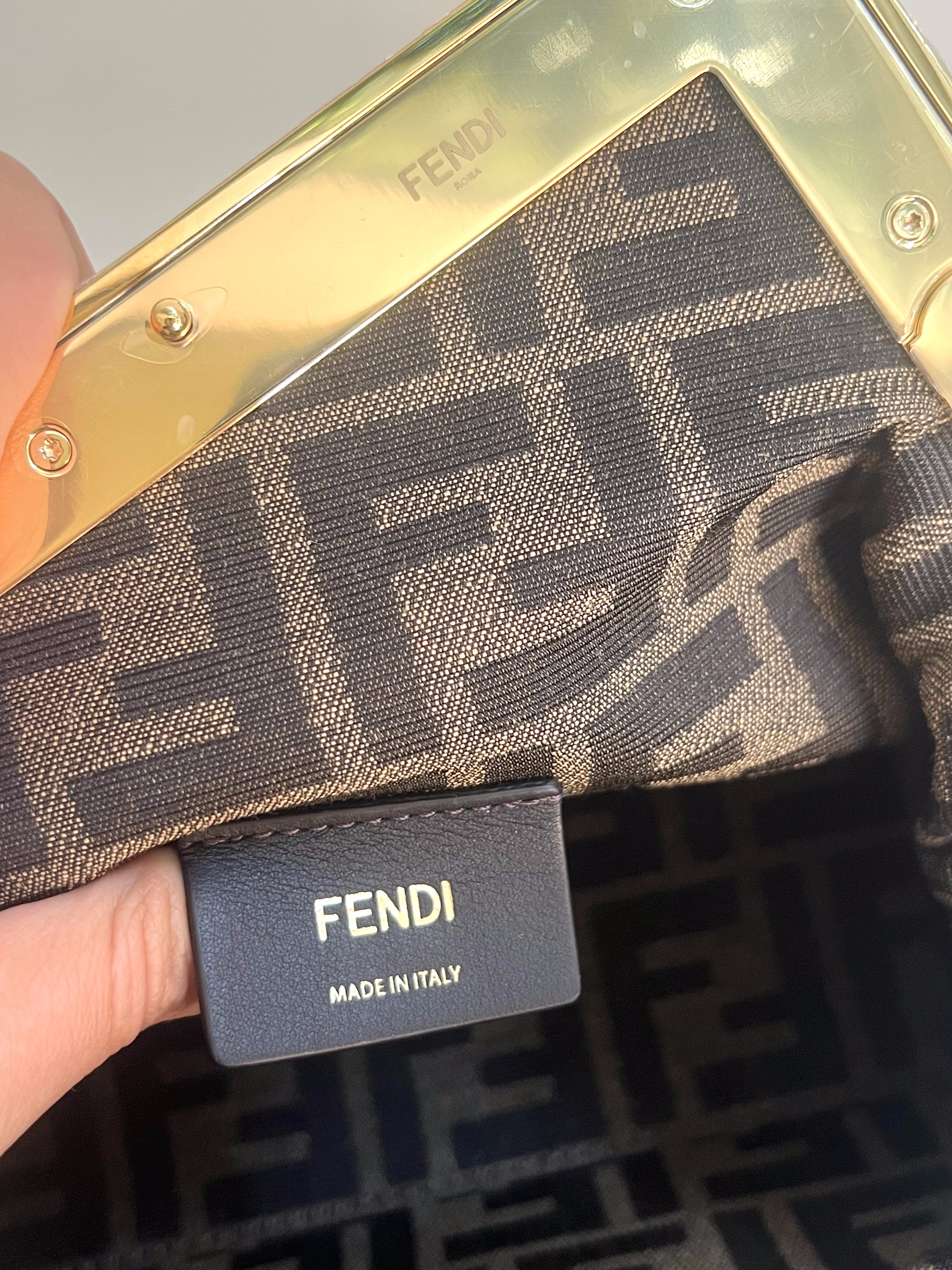 BORSA FIRST PICCOLA FENDI