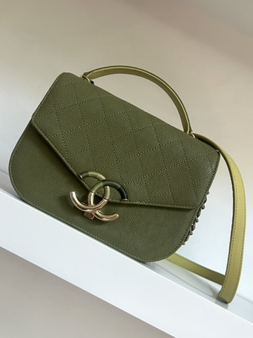 BORSA CON MANICO CHANEL