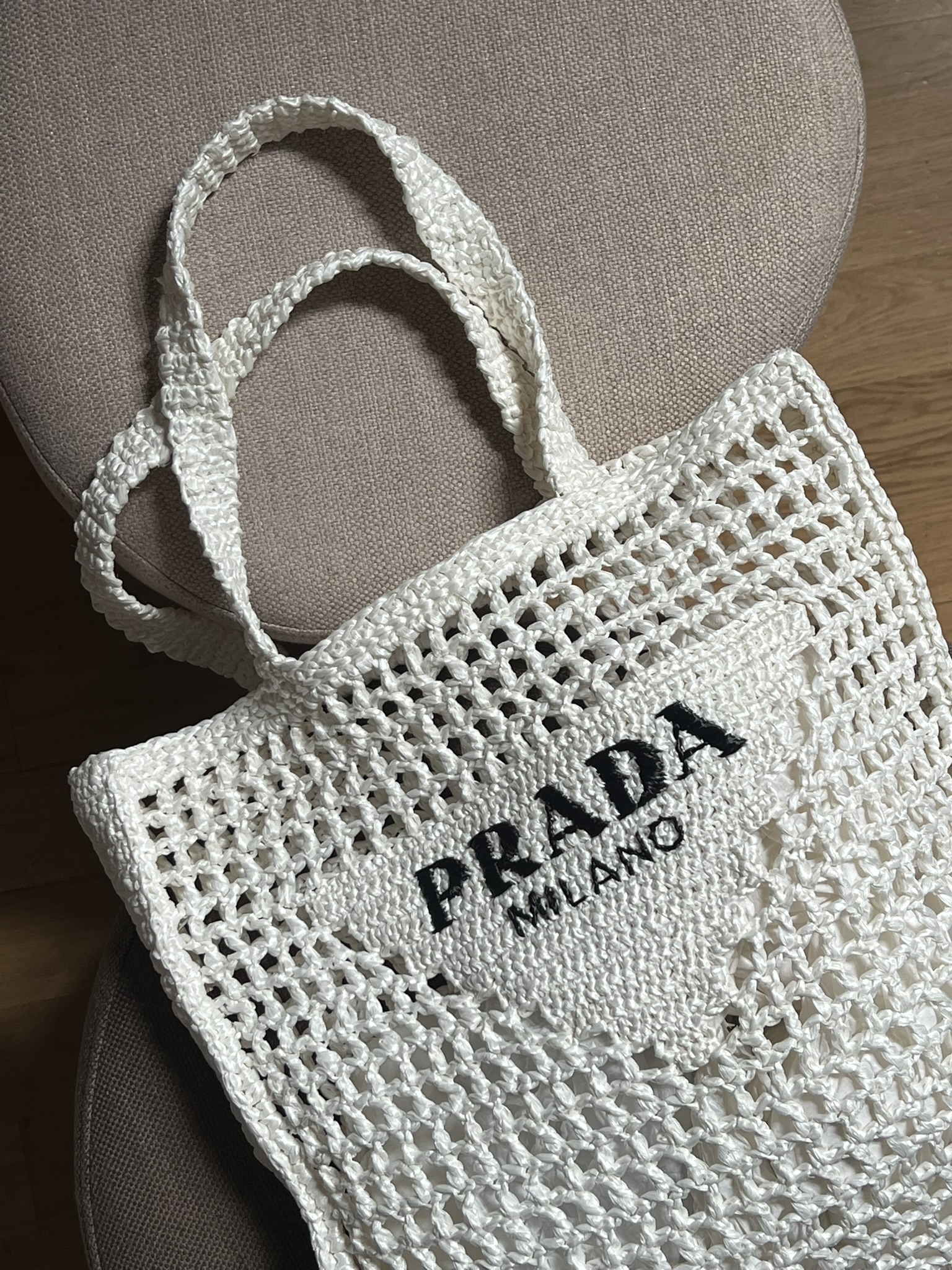 SHOPPING IN CROCHET PRADA
