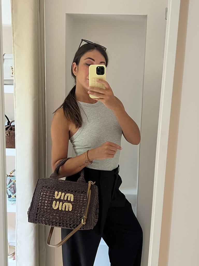 BORSA SHOPPING RAFIA MIU MIU
