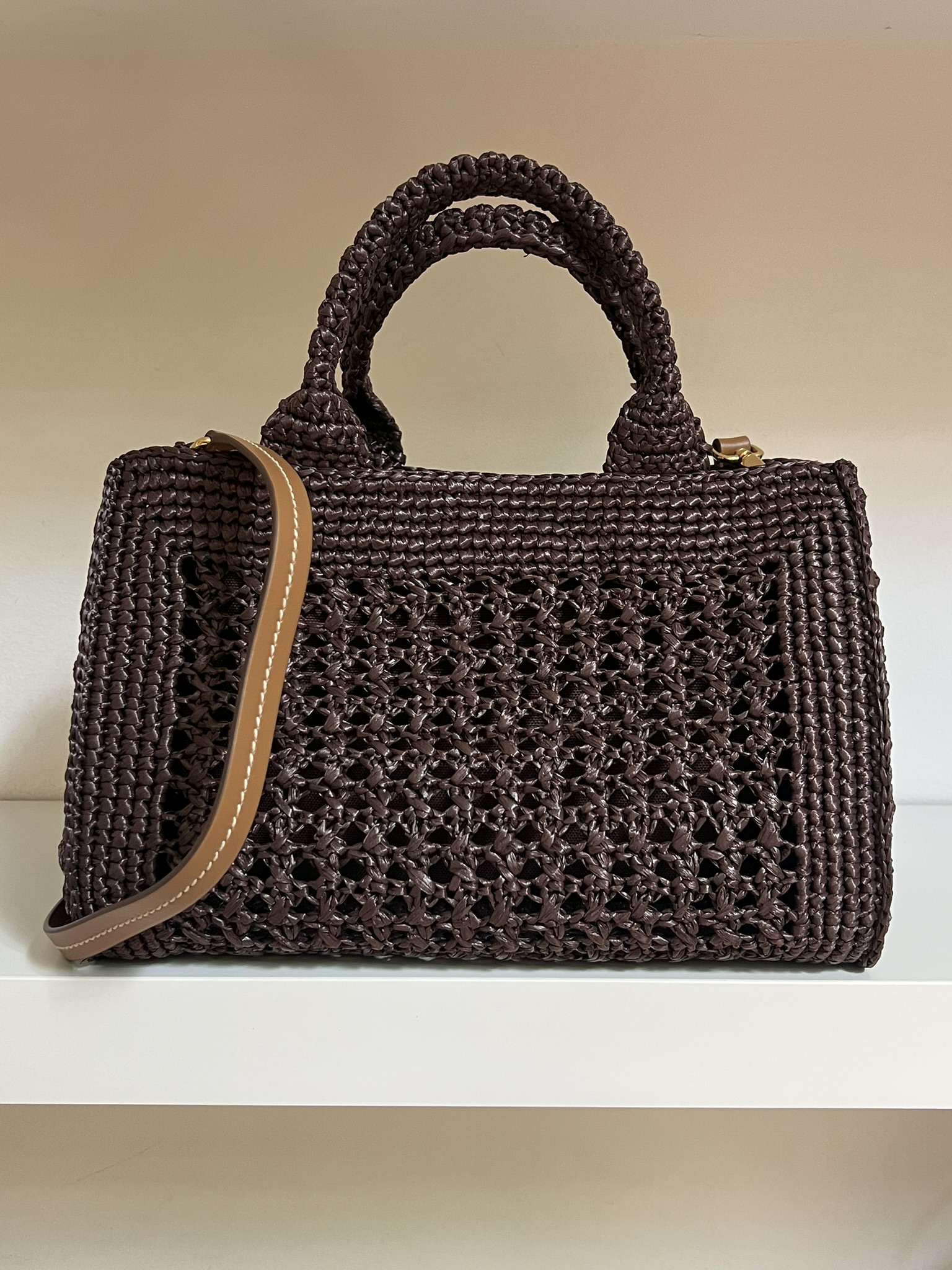 BORSA SHOPPING RAFIA MIU MIU