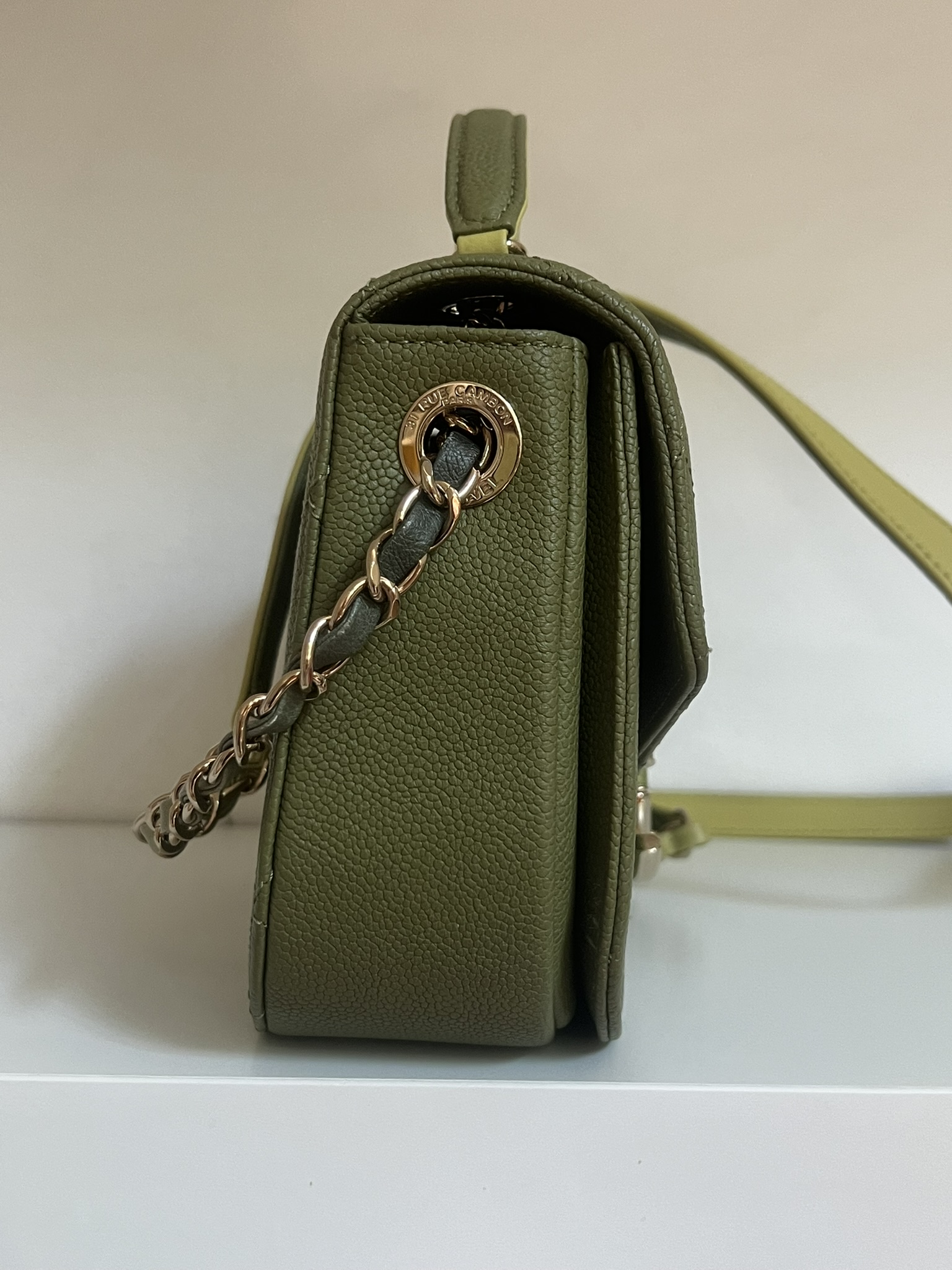 BORSA CON MANICO CHANEL