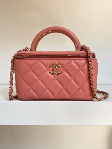 VANITY CON MANICO CHANEL