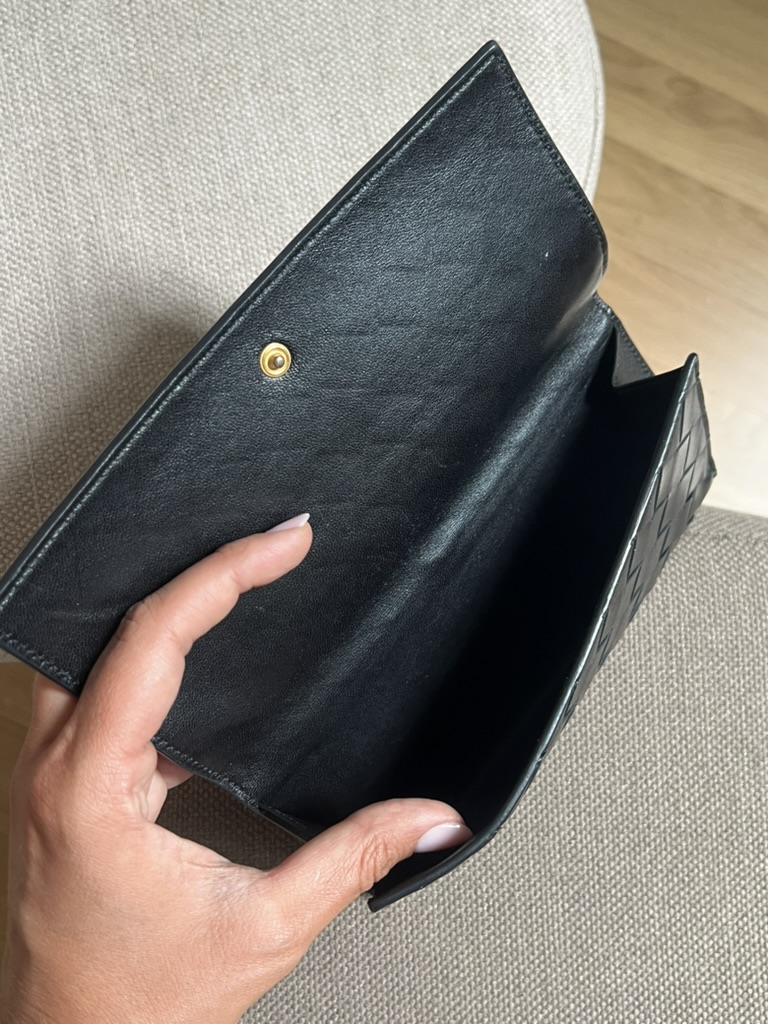 PORTAFOGLIO GRANDE BOTTEGA VENETA