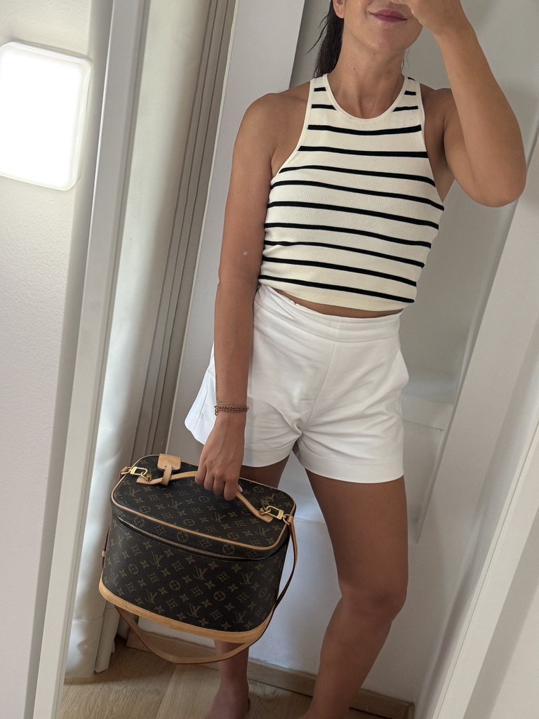 BEAUTY NICE LOUIS VUITTON