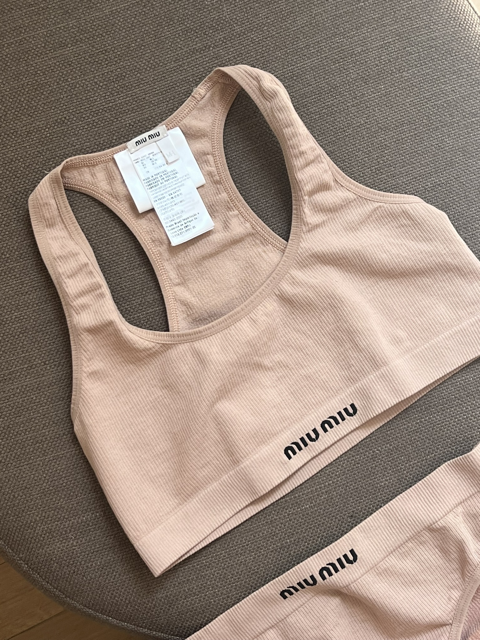 SET TOP + SLIP SEAMLESS MIU MIU