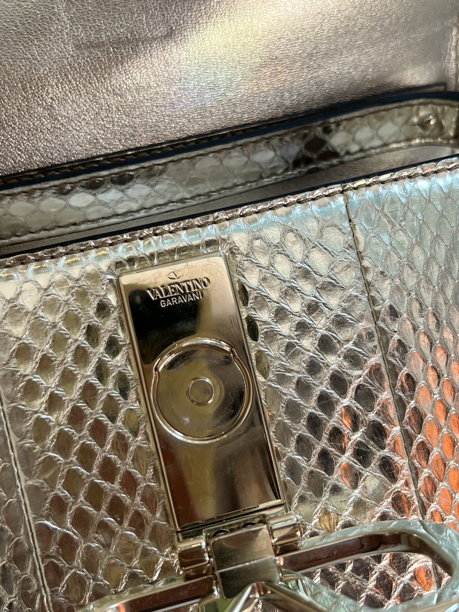 BORSA V SLING PICCOLA VALENTINO