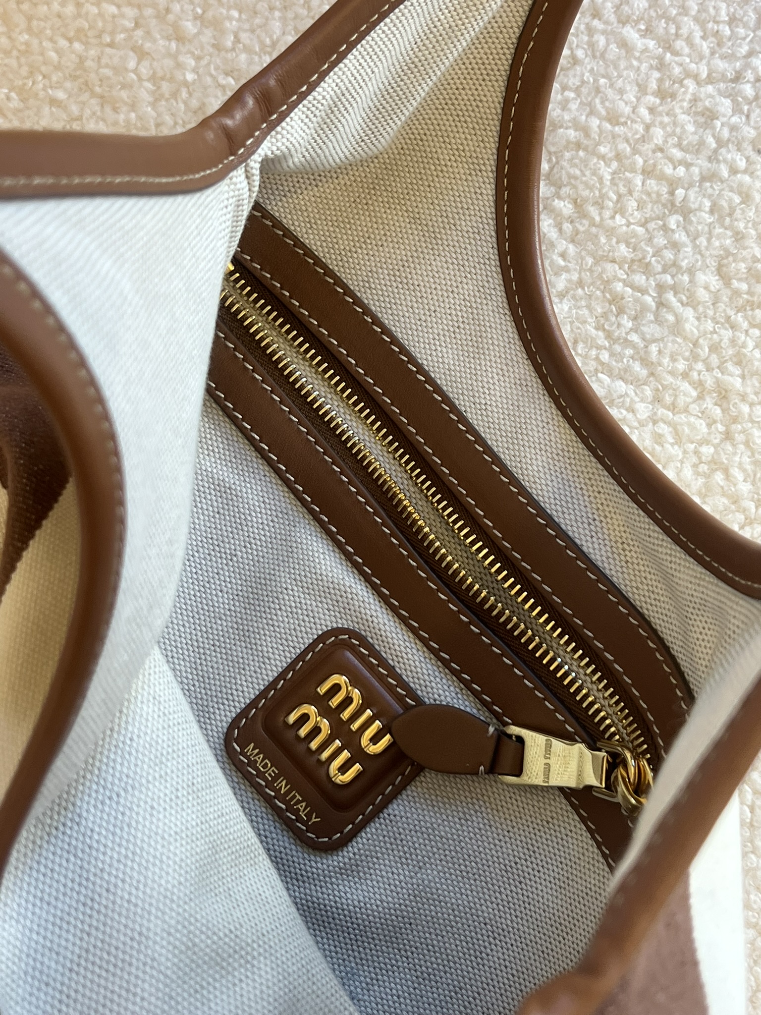 BORSA IVY MIU MIU