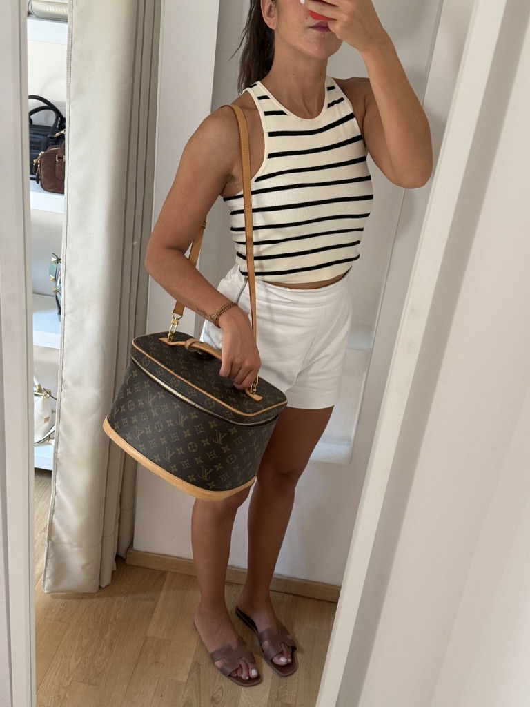 BEAUTY NICE LOUIS VUITTON