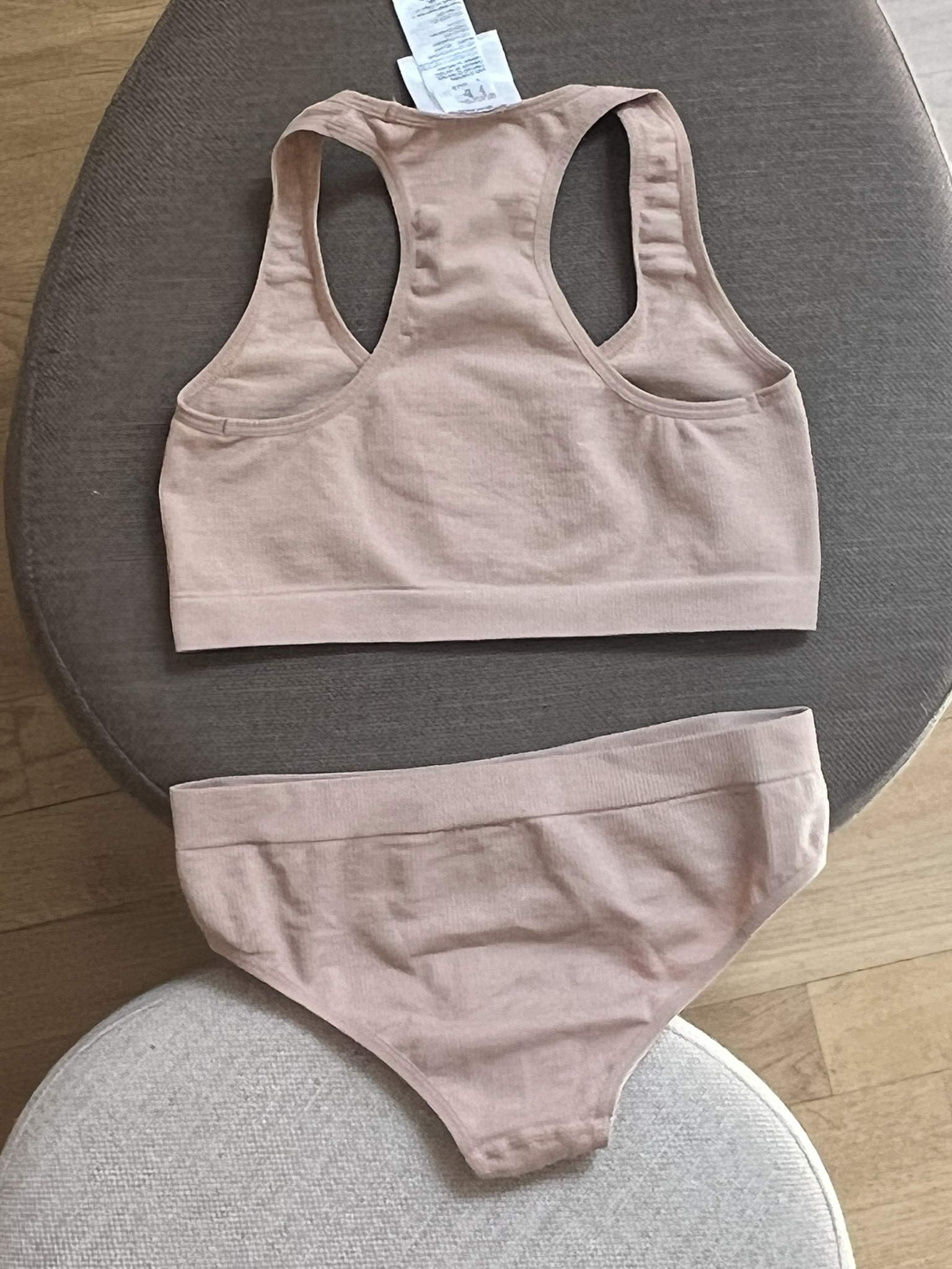 SET TOP + SLIP SEAMLESS MIU MIU