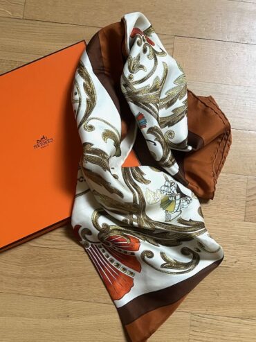 FOULARD 90 X 90 HERMES